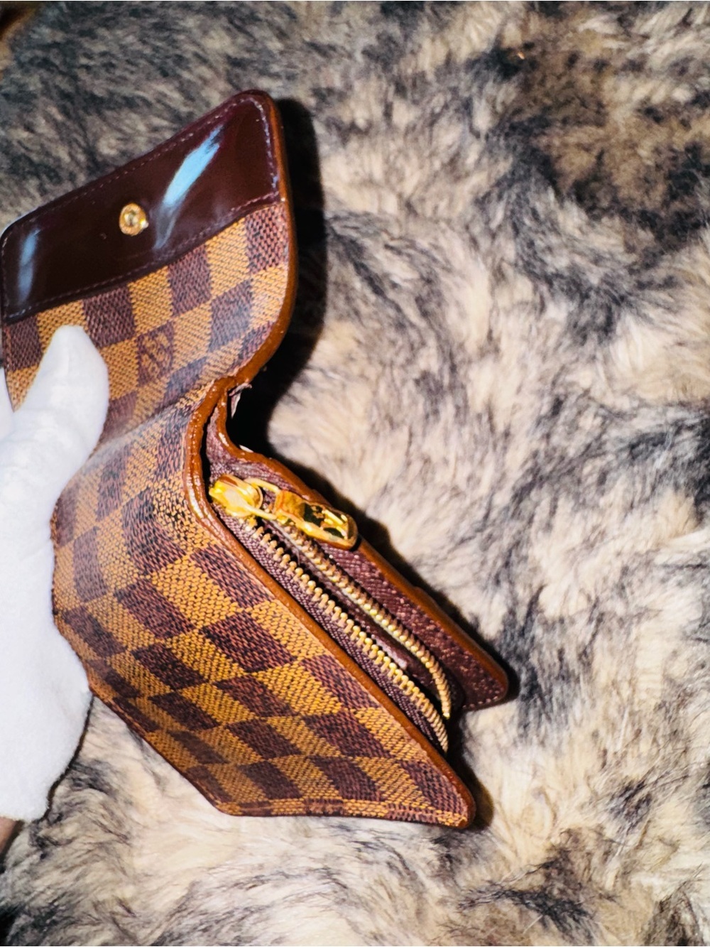 Louis Vuitton
Vintage 1999 Compact damier brown Zippé Wallet - Picture 8 of 16